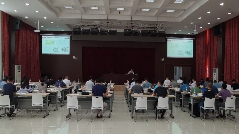 叉车证与操作证：两种证书的内涵与区别